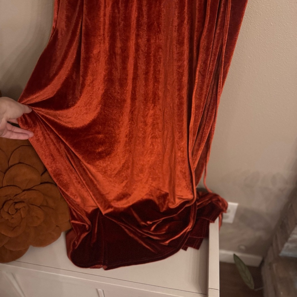 BALTIC BORN Meghan Velvet Wrap Maxi Dress - Picture 6 of 7